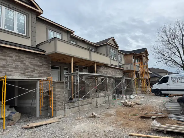 Construction/Stucco in Construction & Trades in Hamilton - Image 4