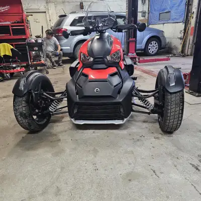 2019 can-am ryker rally run and drive, 900 cc engine asking $10000 obo