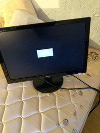 LG monitor