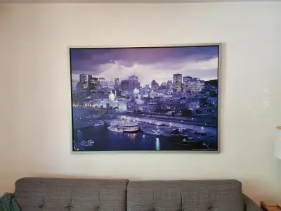 Tableau Ville de Montréal, avec moulure grise (Vieux-Port et centre-ville) Montreal city frame, with...