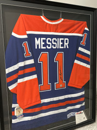Mark Messier Edmonton Oilers Autographed Fanatics Vintage Hockey