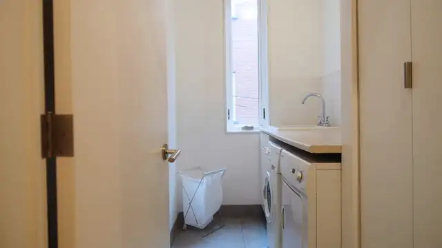 Stylish apartment 1-4 people, Mile End 1350p2 in Quebec in Canada - Image 8