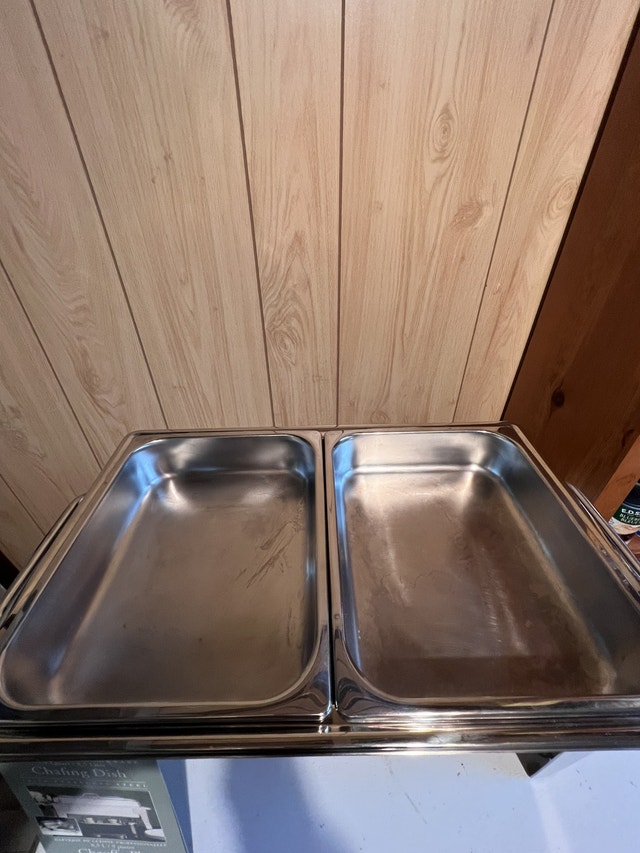 Used Kirkland signature 9 quart Chafing dish Other Gatineau Kijiji