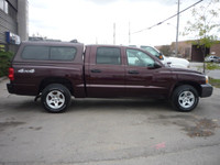 2005 Dodge Dakota Quad Cab - 4x4 with 4.7L / V8 Magnum Engine