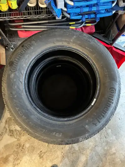 Continental ProContact TX - 4 tires P225/65r17 - 3000 kms driven. Tires are almost brand new.