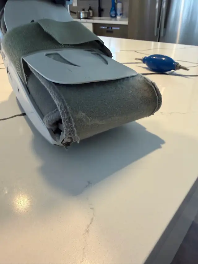 Walking Boot64589975793537122