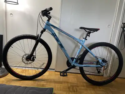 Save $315 USED 3x Laguna Pro GT Mountain Bike 27.5” Size M, View more