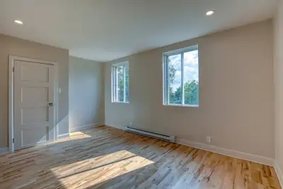 Appartement 3 1/2 entièrement rénové à Rosemont