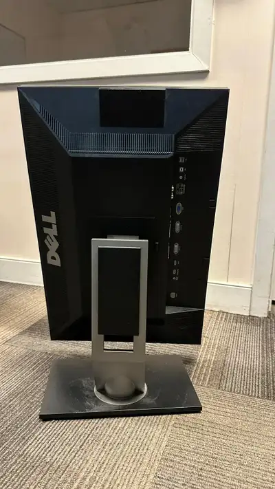 Dell Monitor w/ Stand – Works Great, View more