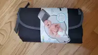 Sac à couche portable/Portable diaper changing bag