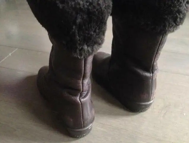 Defrosters Brown Leather Faux Fur Trim Calf Mid Boots Size 5 M in Women's - Shoes in Markham / York Region - Image 4