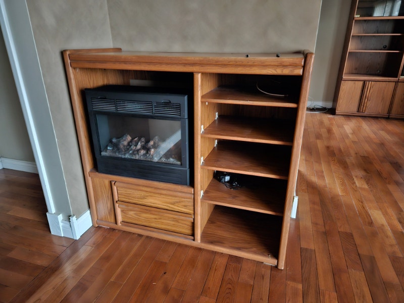 Oak TV/Aquarium Display Unit Hutches & Display Edmonton