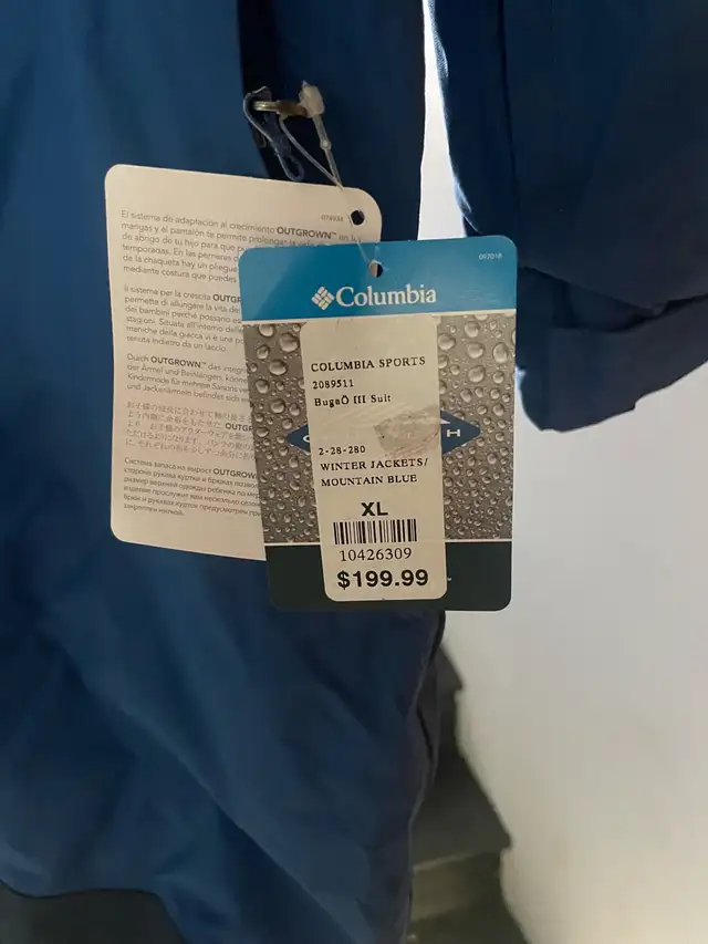 One piece Columbia snow suit in Kids & Youth in City of Halifax - Image 4