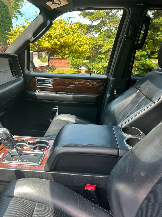 2015 Lincoln Navigator 4WD 4dr in Cars & Trucks in Markham / York Region - Image 3