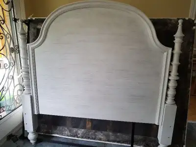 Ornate Antique White high end queen/double head board, View more