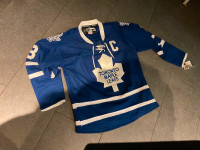MATTHEWS Vintage Toronto maple Leafs Blue CCM 550 Jersey Lace-up