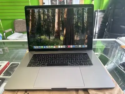 15 Inches MacBook Pro 2018 i7 32GB/1TB, View more