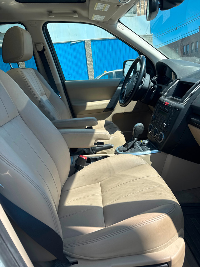 Landrover .2011 LR2 for sale in Cars & Trucks in Thunder Bay - Image 3