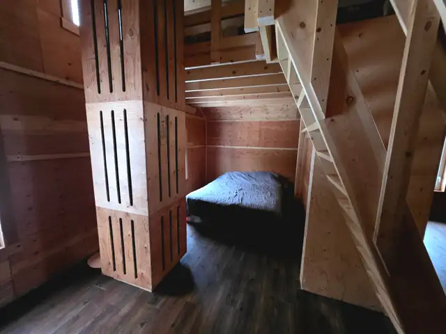 ️✨ YUKON CABIN FOR RENT ✨️ in Long Term Rentals in Whitehorse - Image 3