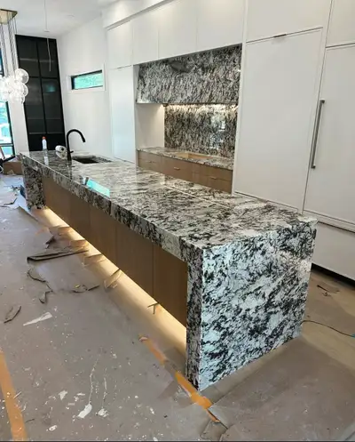 We Fabricate and install all kind of Quartz and Granite . Contact now for a free Consultation.