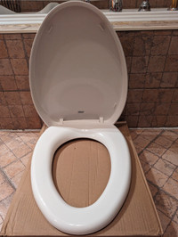 NEUF* Siege de toilette allongé American Standard
