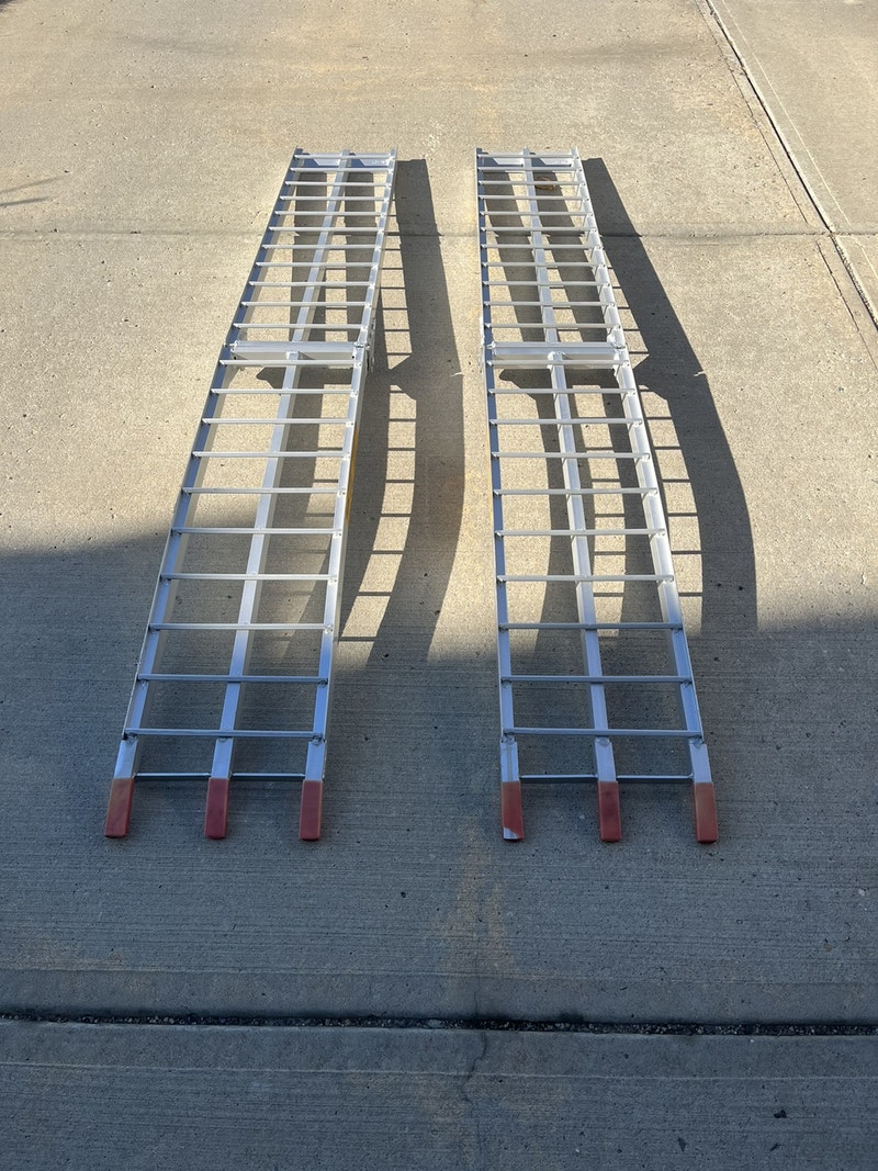 500 Lbs Folding Ramps Ladders & Scaffolding Calgary Kijiji