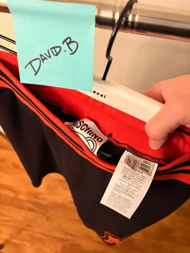 Moschino Teddy Varsity shorts sz 52 (Large) in orange and black in Men's in City of Montréal - Image 8