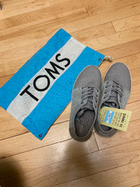 Must Go This Weekend!  NEW Toms (unisex)  shoes