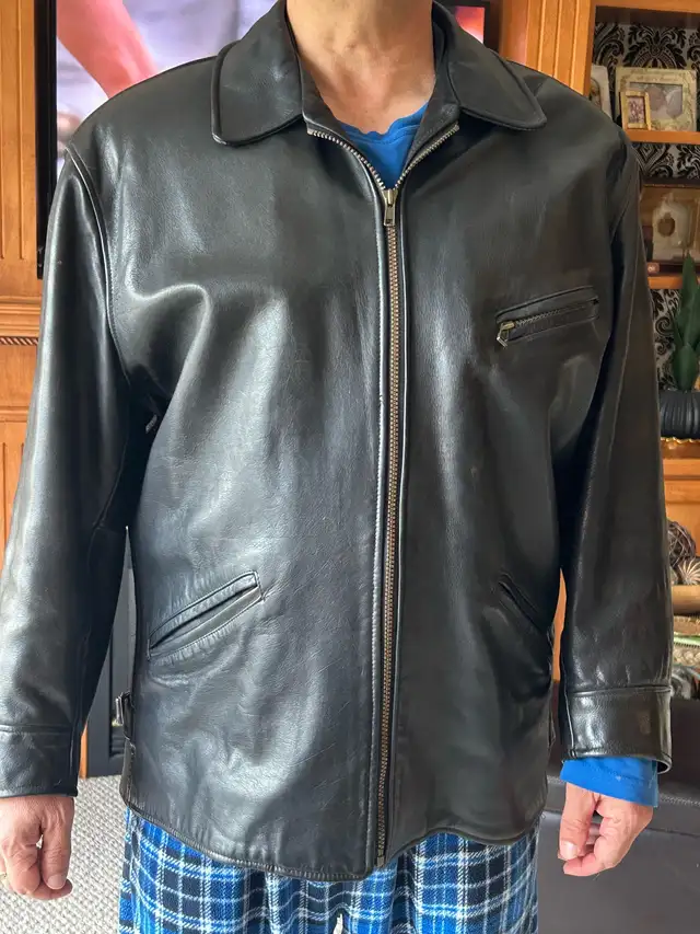 London Fog  vintage black leather Jacket in Men's in Kitchener / Waterloo - Image 7
