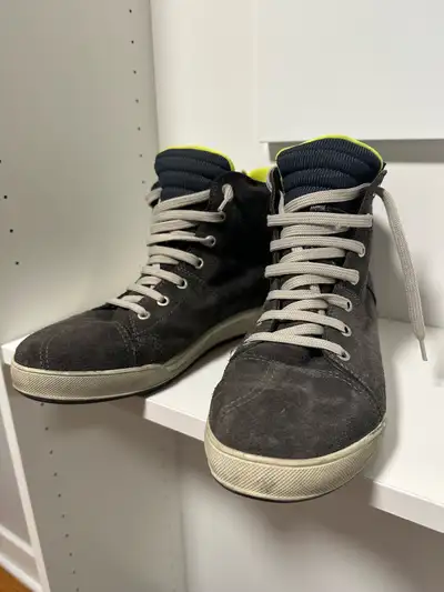 VOYAGER GT is suitable for those who use their bikes every day, especially in cities, and that requi...