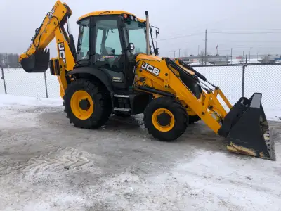 2023 JCB 3CX 4x4 demo (never left dealers yard) 185 hours power shift,extend a hoe, quick attach plu...
