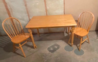 Solid wood dinning table and 2 chairs