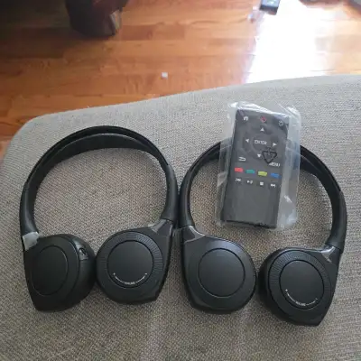 Brand New OEM Honda Odyssey / Pilot Wireless Headphones & Rem, View more