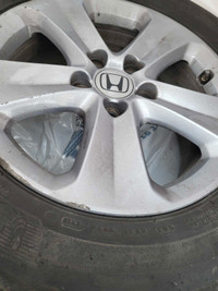 Honda odyssey oem 17" rims with michelin tires