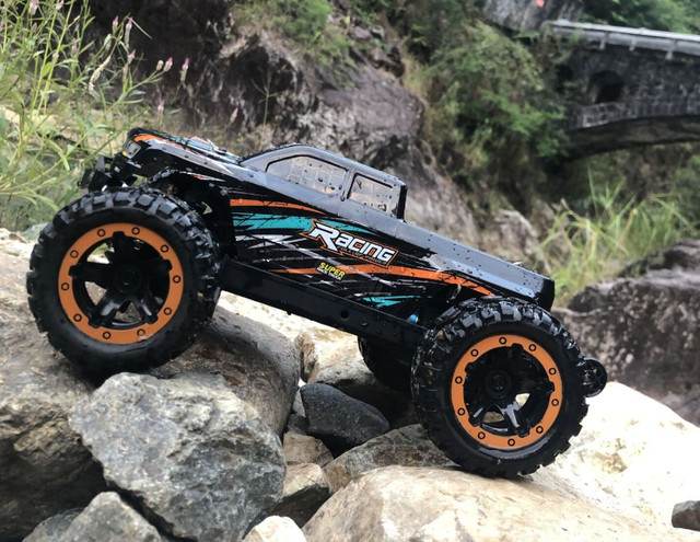New RC  Truck Brushless Electric  1/16 Scale LIPO 4WD RTR in Hobbies & Crafts in Saint John