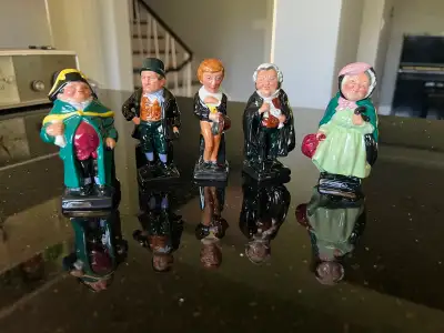 Royal Doulton Vintage Oliver Twist figures, View more