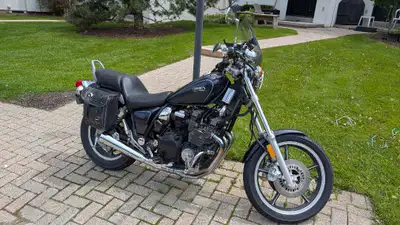 WELL KEPT WILL GIVE YOU LOTS OF PLEASURE SEEINGMANY BEAUTIFUL COUNTRY SIDEDS