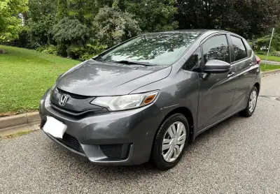 2016 Honda Fit LX Automatic – 91,983 km – Recent Safety Work Reliable, fuel-efficient and incredibly...