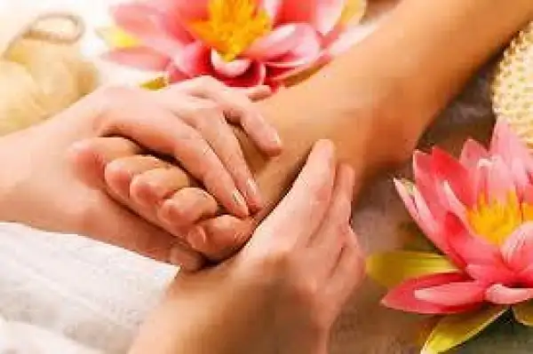 $50/1hr Amazing Body Massage, #202-2245 Kennedy Rd 416-754-7117 in Health and Beauty Services in City of Toronto - Image 5