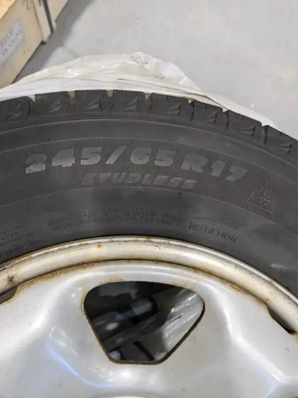 Michelin Latitude X-ice winter snow tires in Tires & Rims in Kitchener / Waterloo - Image 4