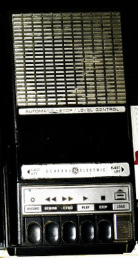 Compact Cassette Player  General Electric