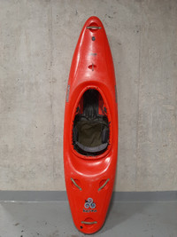 Jackson Karma - M - whitewater kayak