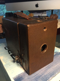 Antique Vintage Canada  Eastman Kodak Box Film Camera