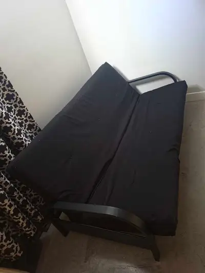 futon EN EXCELLENTE CONDITIONS VENTE DÉMÉNAGEMENT , View more