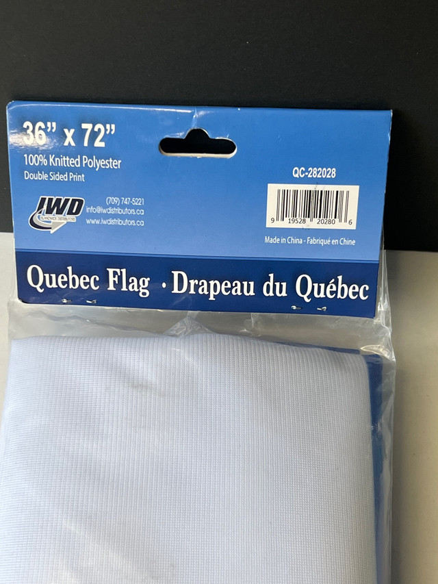 Large Québec Flag 36”x72” New in Other in Oshawa / Durham Region - Image 4