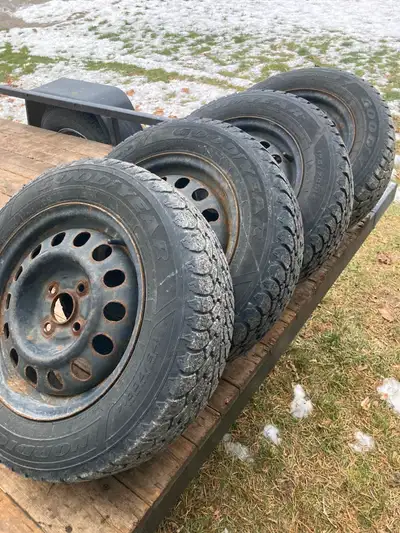 Goodyear Winter Tires 175/70/R14 that have a 4x100 Bolt Pattern.. Came off a 2012 Hyundai Accent.. O...