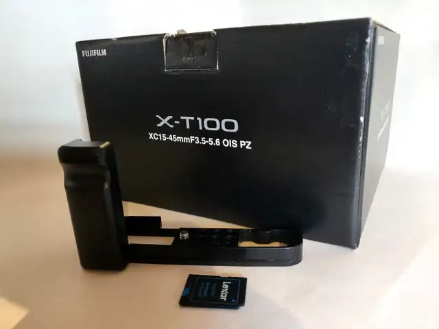 Fujifilm X-T100 Mirrorless 24mp camera