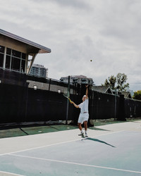 Professional Tennis Lessons | Cours de Tennis