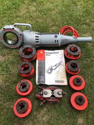Ridgid 700 Power Drive and dies, View more