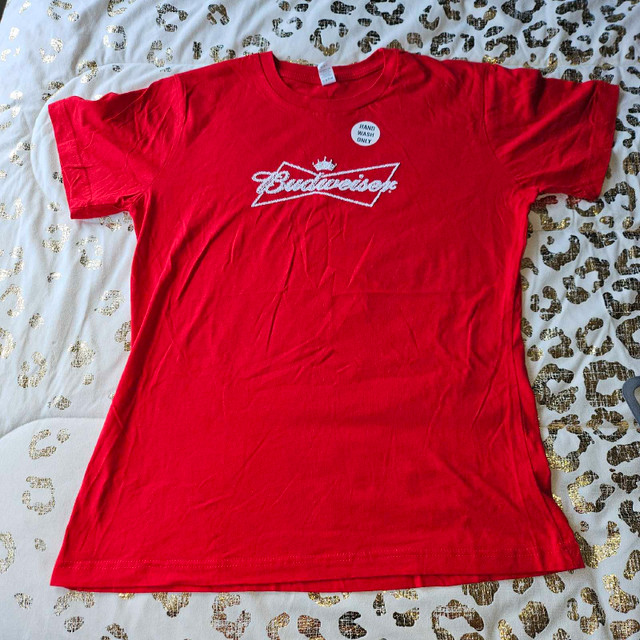 New Budweiser Beer Red T Shirt Top Womens Size Large in Women's - Tops & Outerwear in Mississauga / Peel Region - Image 2